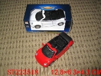 ST223518 - 1：32 DIE-CAST CAR