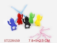 ST228450 - OPP袋吉祥物吊铃实色(五只装，红.绿.蓝.黄．黑）