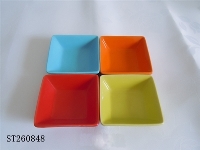 ST260848 - 方形4色陶瓷色釉碟