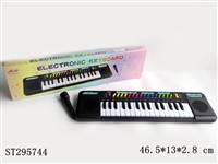 ST295744 - ELECTRONIC ORGAN